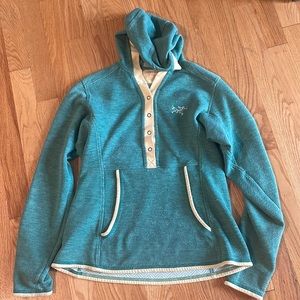 Arc’teryx pullover women M